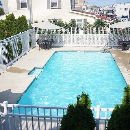 23 B St Apartments Хамптън Екстериор снимка