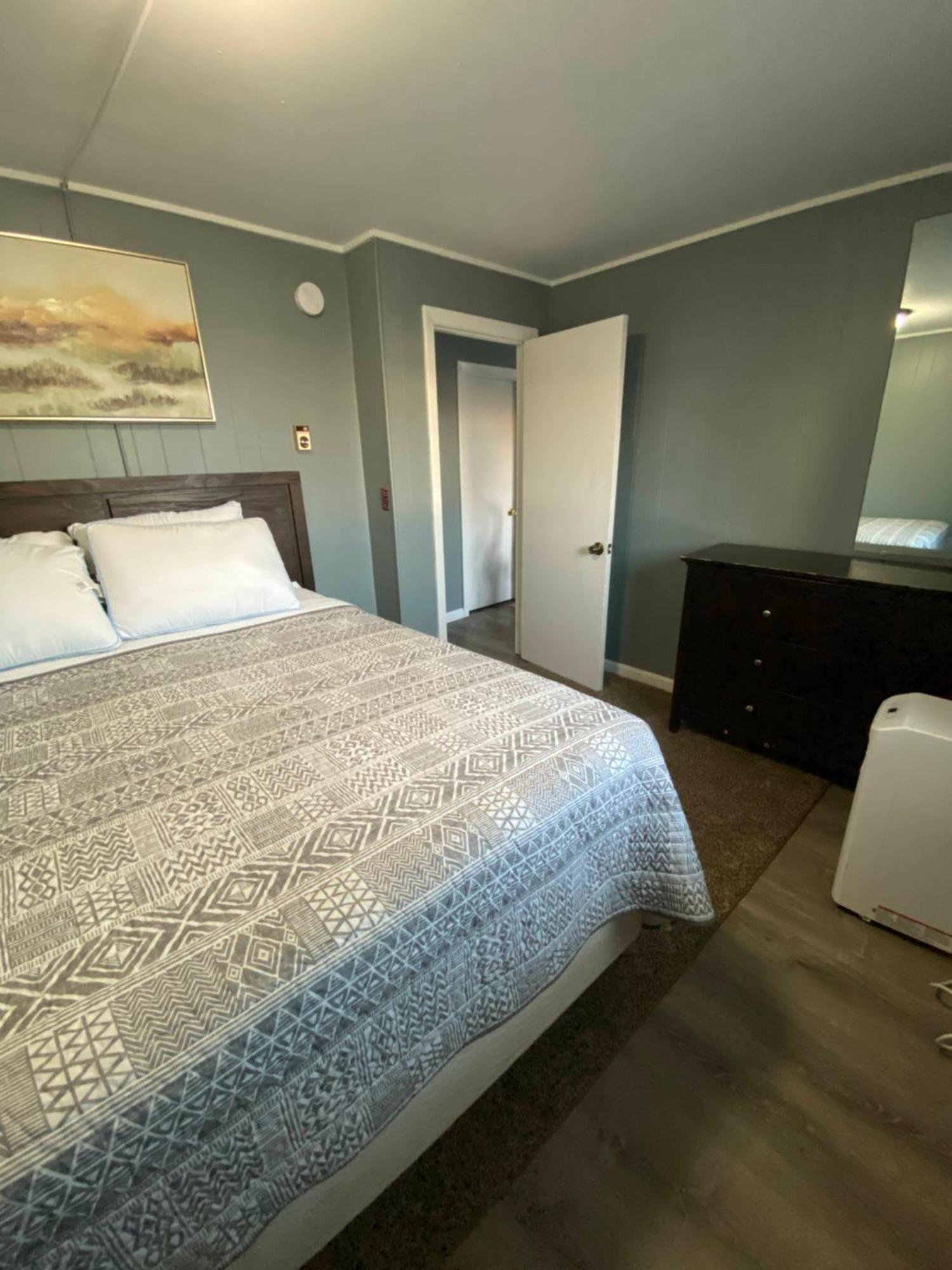 23 B St Apartments Хамптън Екстериор снимка