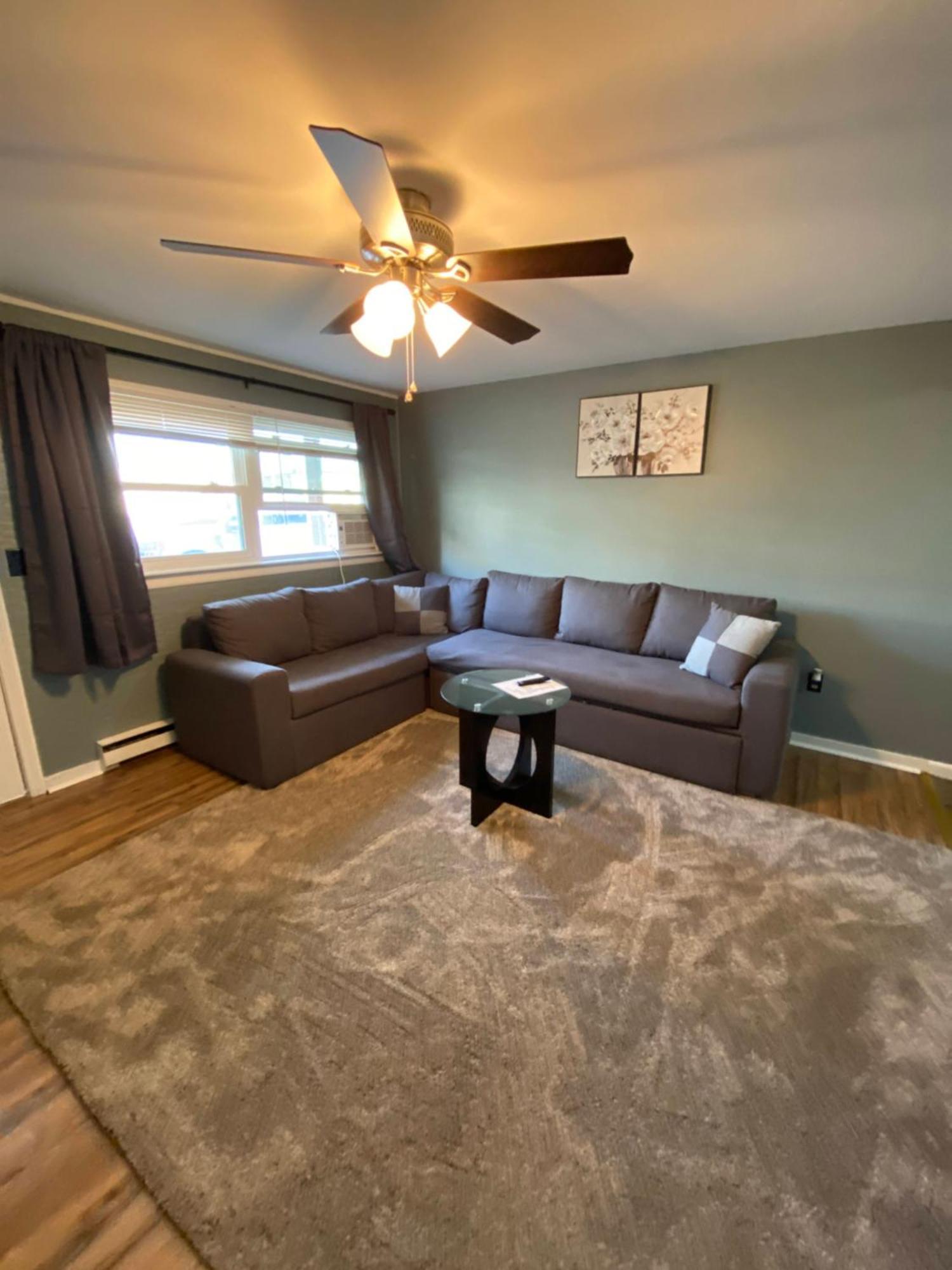 23 B St Apartments Хамптън Екстериор снимка