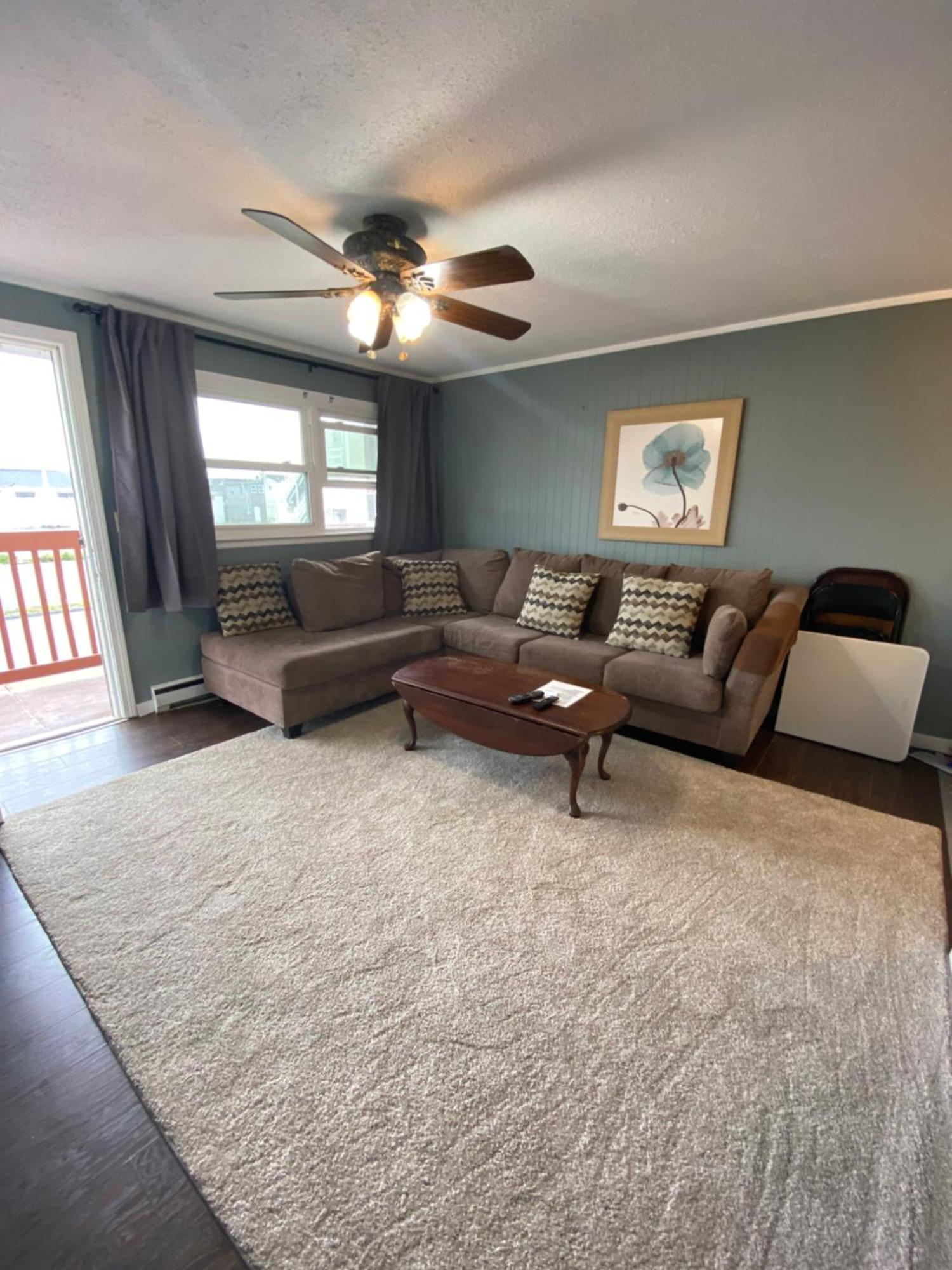 23 B St Apartments Хамптън Екстериор снимка